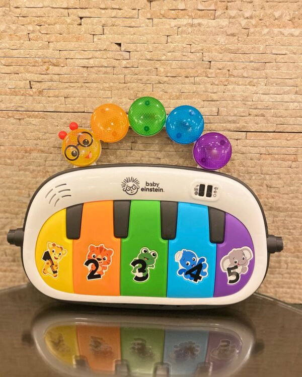 Baby Einstein, Piano