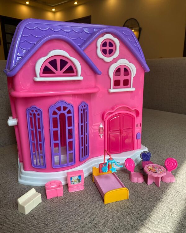 Happy Family Musical House