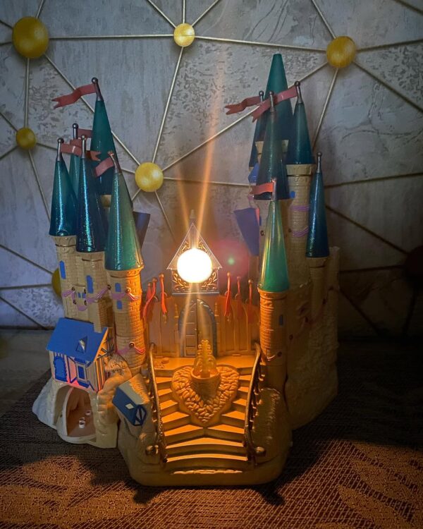 Polly Pocket Disney Cinderella Castle