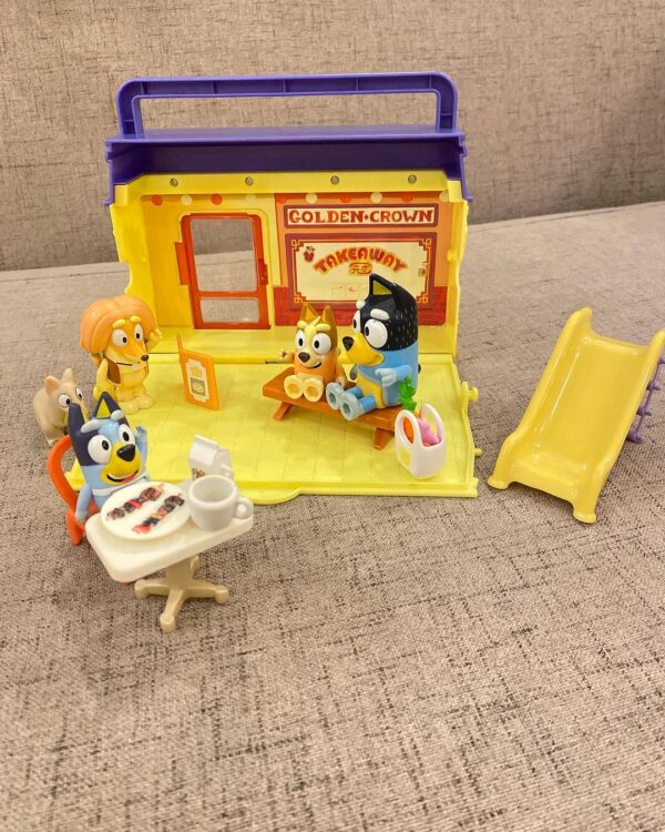 Bluey Takeaway Playset