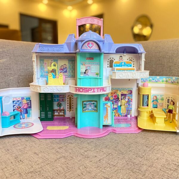 Fisher Price Sweet Streets Hospital