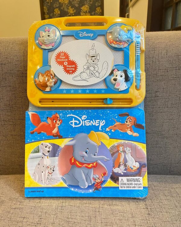 Disney Storybook & Drawing Kit