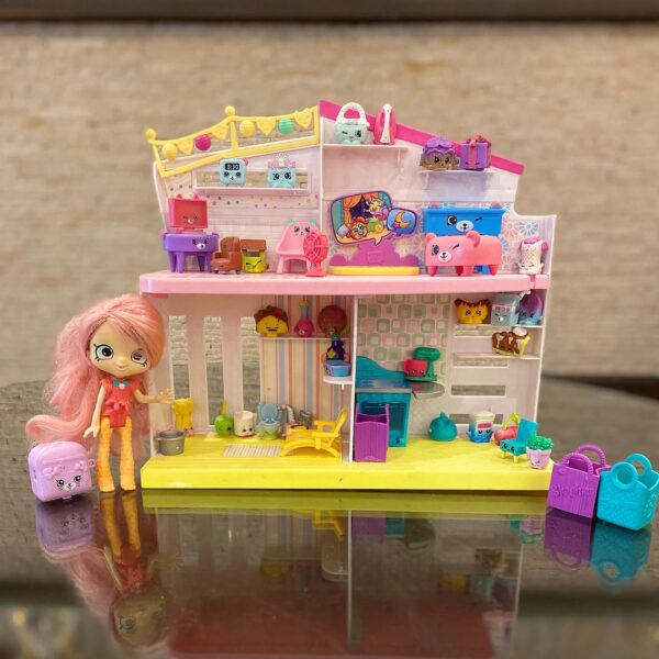 Shopkins Happy Places Happy Home