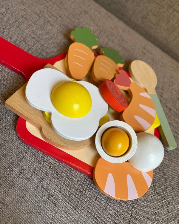 Wooden Breakfast Deal