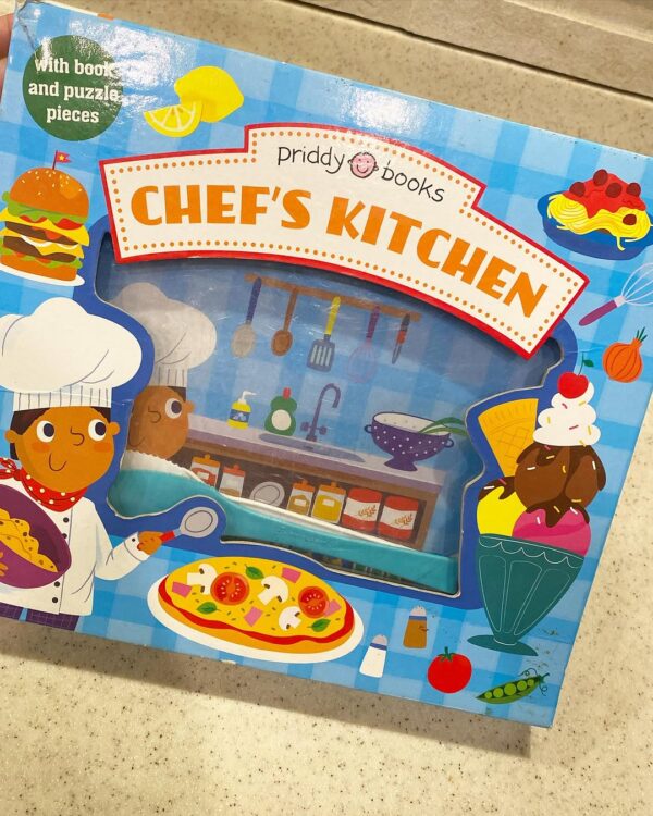 Roger Priddy Let's Pretend Chef Kitchen