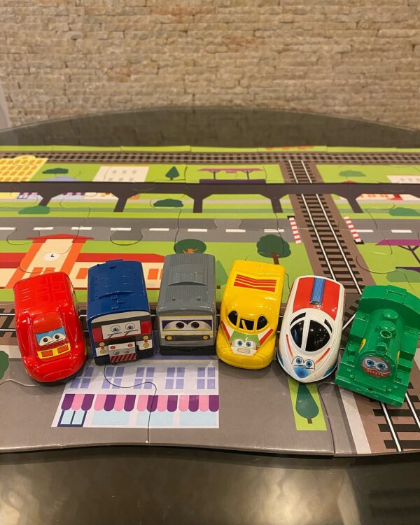 Pull Back Train Puzzl e