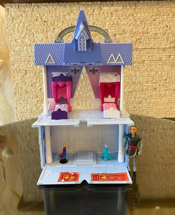 Disney FROZEN Arendelle Castle Playset
